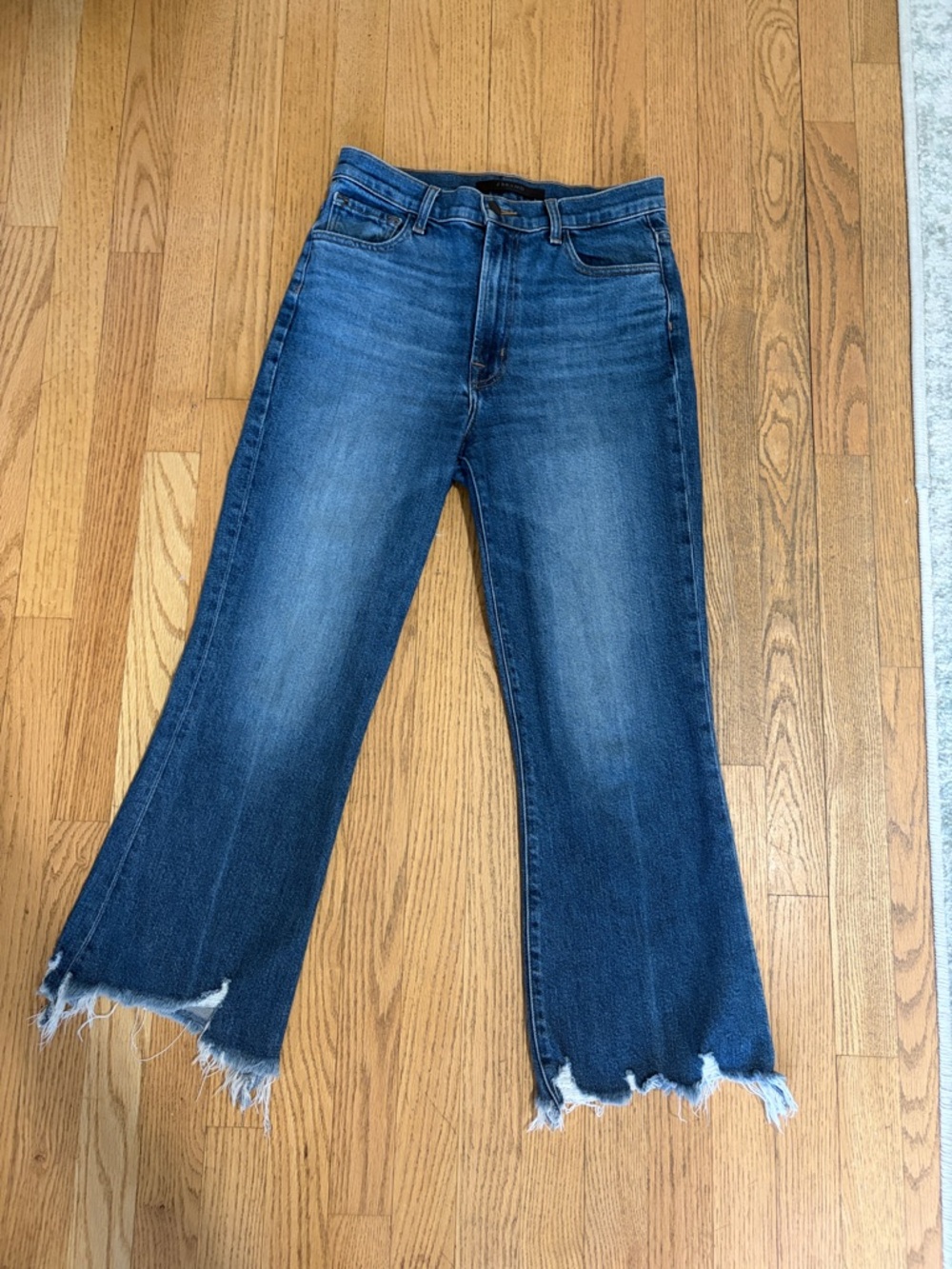 Women’s Blue Frayed Hem Jeans